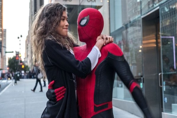 http://spidey.ir/images/img/content/homecoming-2/review/farfromhome009.jpg