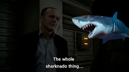 اشاره به سری فیلم Sharknado