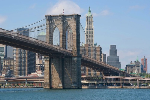 پل بروکلین (Brooklyn Bridge)